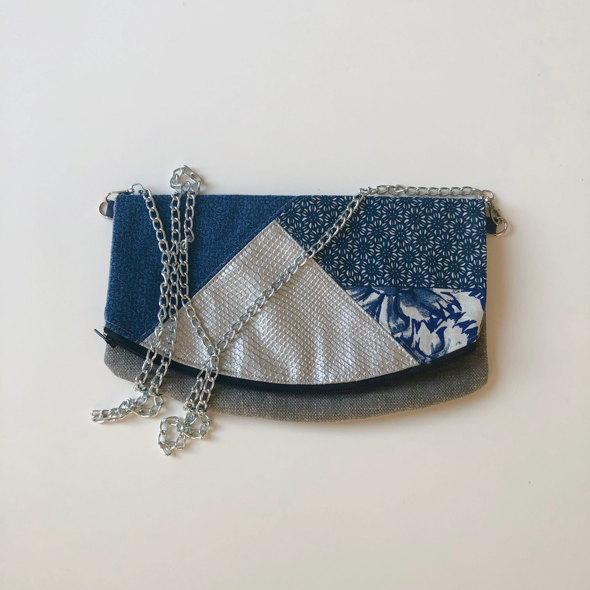 Sac bandoulière de la marque Bleu Souris - bleu et argent -sac bandoulière